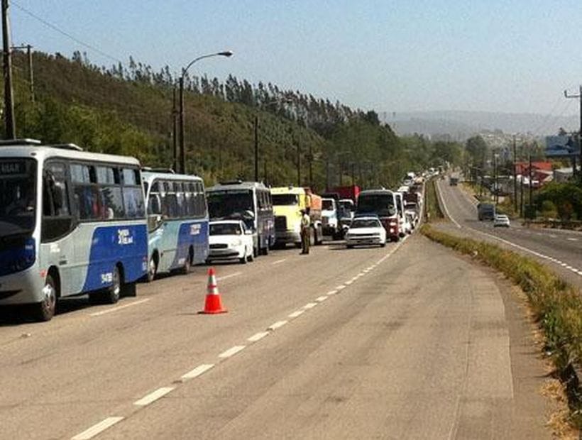 Alcalde de Penco por cuarentena: “El toque de queda generó hacinamiento en el transporte público”