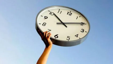 Cuenta regresiva para el cambio a horario de verano en Chile