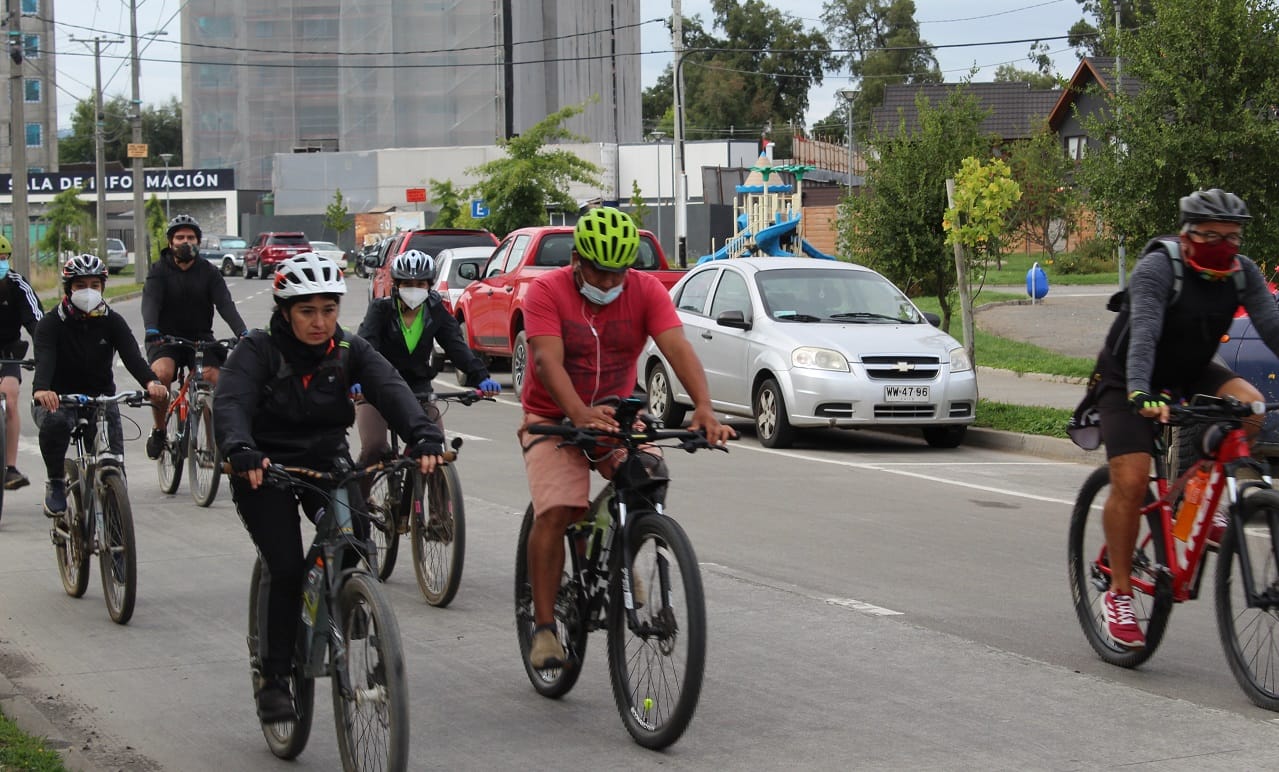 Chiguayante retomó la actividad deportiva con cicletada por el borde del río Biobío