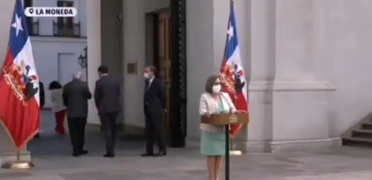 La dejó hablando sola: Polémica por desaire de Piñera a Presidenta del Senado