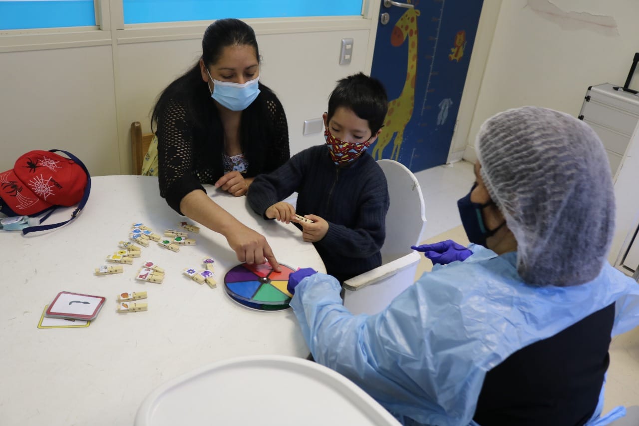 Día Internacional del Implante Coclear: 7 pacientes recuperaron la audición este 2021 en el Biobío