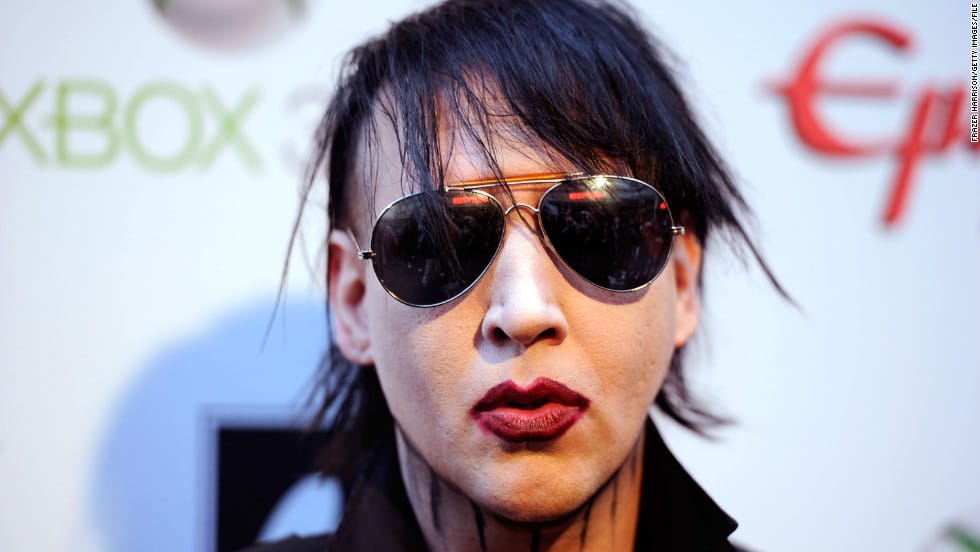 Allanan casa de Marilyn Manson por acusaciones de agresión sexual