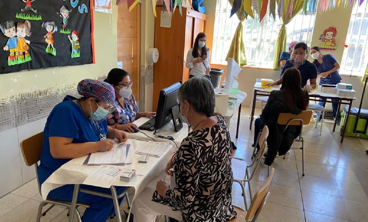 Alcaldes del Biobío descartan volver a clases presenciales en marzo