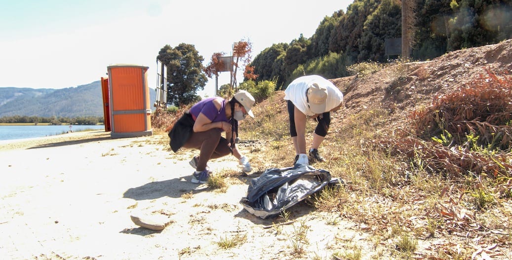Voluntarios limpiaron el Lago Lanalhue en el día mundial de los humedales