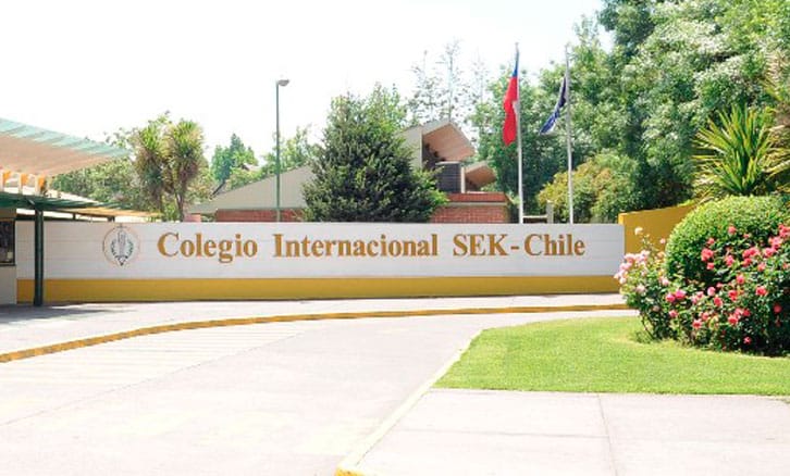 Colegio de Las Condes regresó hoy a clases presenciales: es el primero del país en hacerlo
