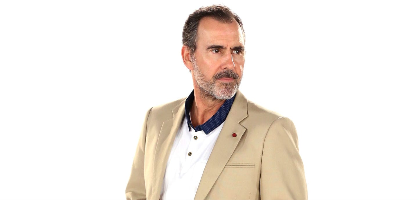 Actor Cristián Campos por muerte de Tomás Vidiella: “Todos nosotros fuimos contagiados, yo presumo que en el teatro”