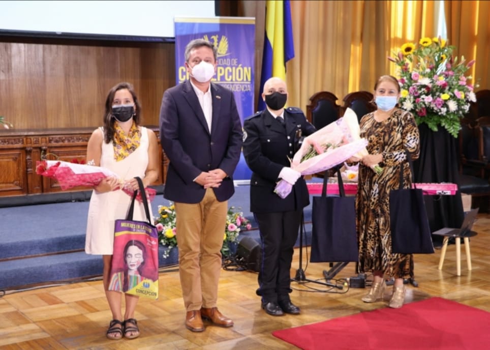 Municipio de Concepción reconoce a 14 mujeres destacadas