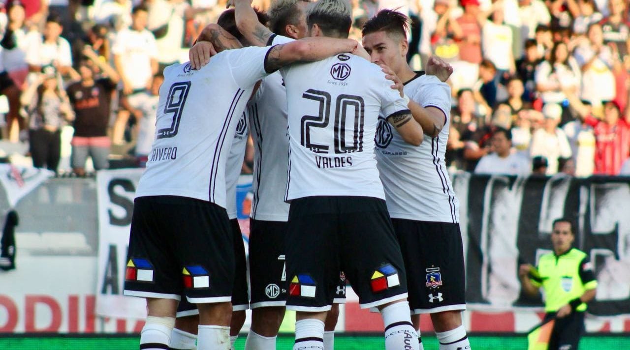 Magia y goles: Dos ex Colo Colo podrían reforzar al subcampeón del fútbol chileno