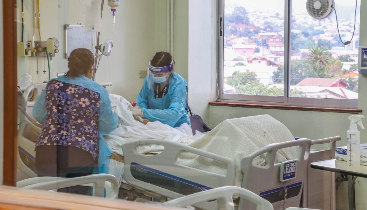 Escasez de camas críticas en Biobío lleva a complejizar unidades en dos nuevos hospitales
