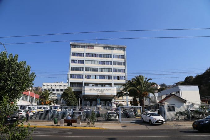 Hospital Carlos Van Buren confirmó colapso de la morgue