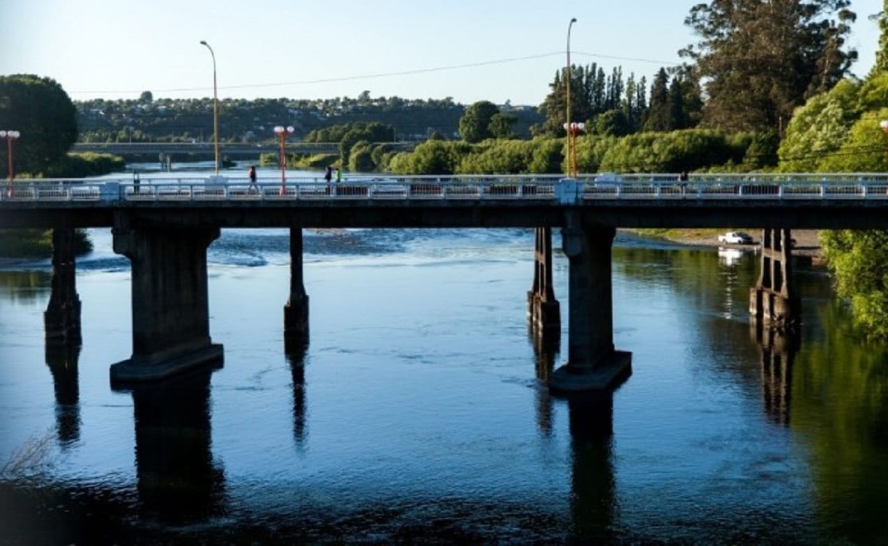 Joven de 16 años falleció ahogado en las aguas del río Rahue
