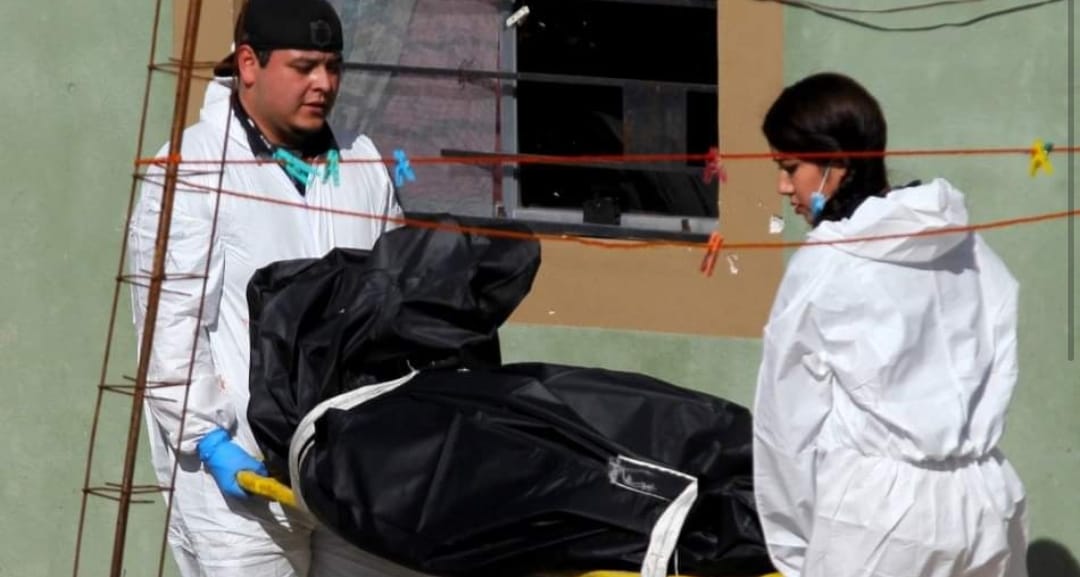 Hombre es asesinado por su pareja tras violar y embarazar a su hija