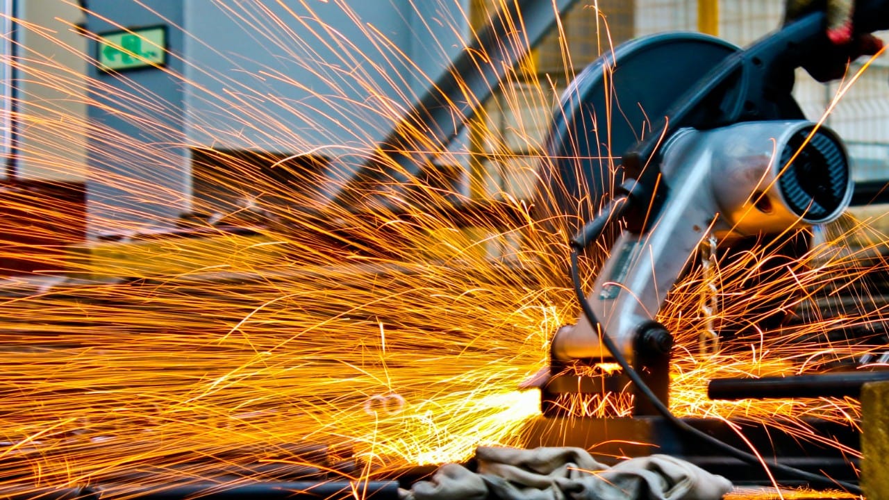 Ingeniero UNAB por caída en el IMACEC: “El 2023 recién tendríamos los niveles de inversión que teníamos antes del estallido social”
