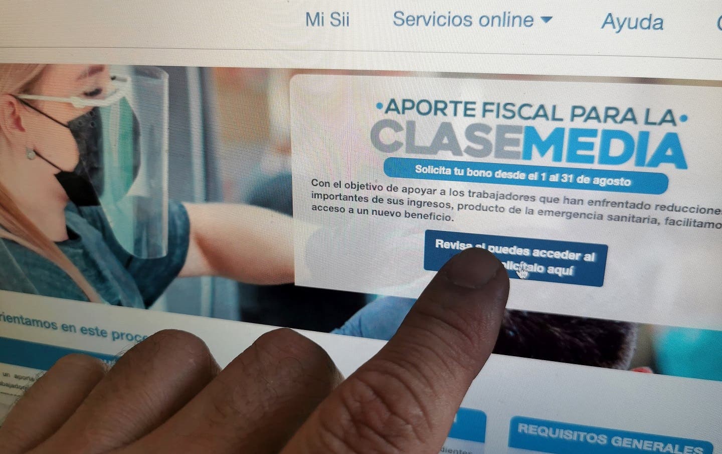 Chilenos decepcionados por no clasificar al Bono Clase Media