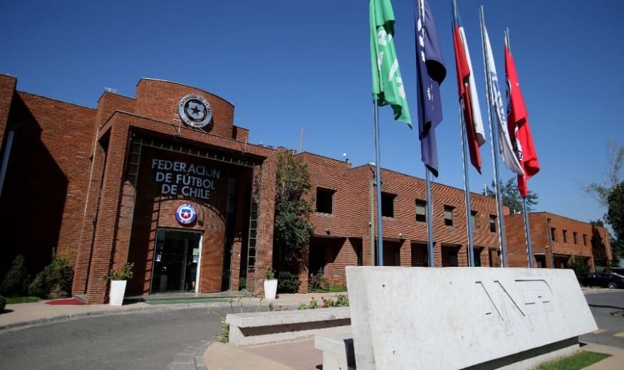 Técnicos a preparar el currículum: la inédita búsqueda de entrenador para la “Rojita” a través de un concurso público
