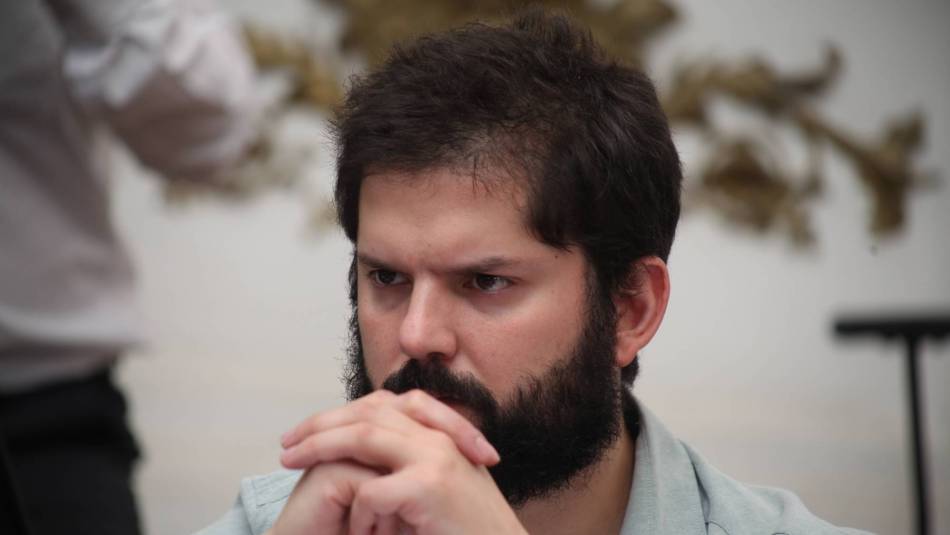 Gabriel Boric confirmó que dio positivo al Covid-19