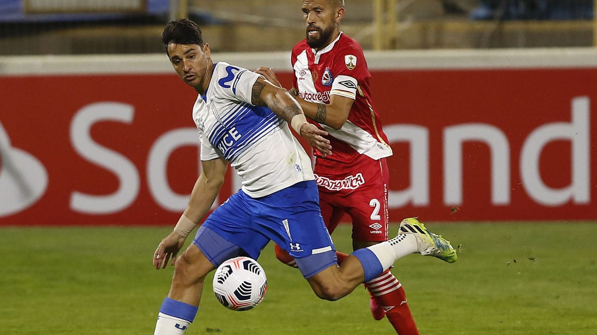 La Universidad Católica perdió el rumbo en la Copa Libertadores