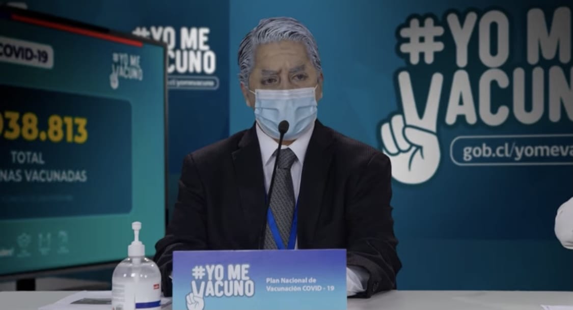 Fernando Godoy imita a ministro Paris en nuevo programa de Mega