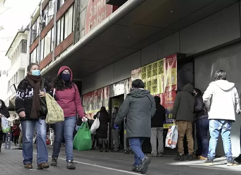 Biobío registró 354 casos nuevos de Covid-19 con leve aumento de camas críticas