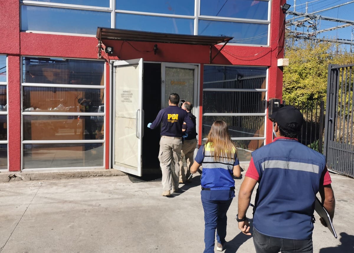 Salud clausura gimnasio en Los Ángeles tras reincidir funcionamiento en cuarentena
