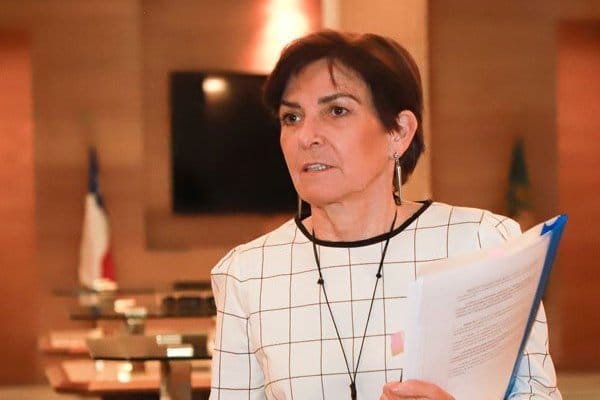 Tercer retiro: Más de 50 diputados firman requerimiento para inhabilitar “por implicancia” a presidenta del TC