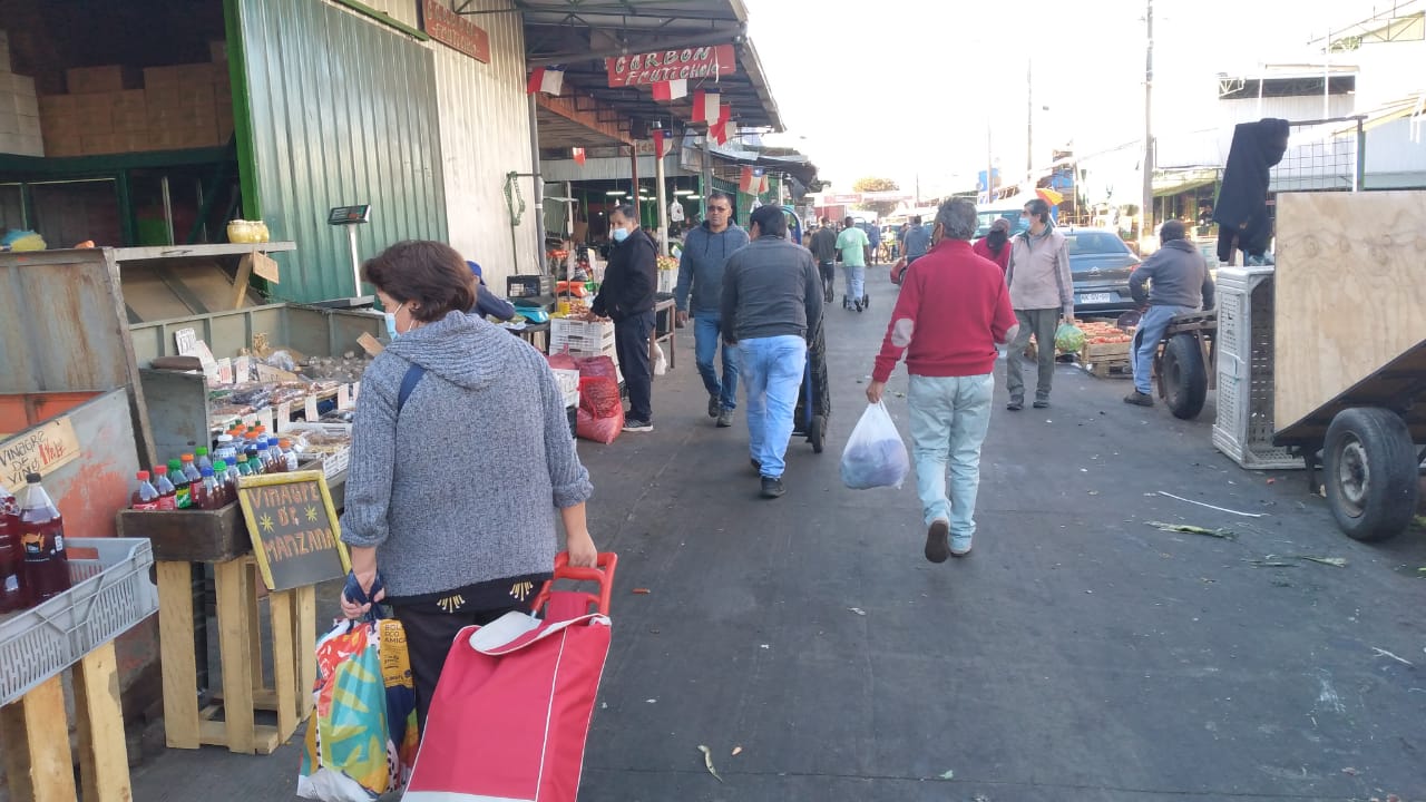 Fiscalía instruyó a Carabineros realizar rondas en Vega Monumental tras anuncio de paro de locatarios