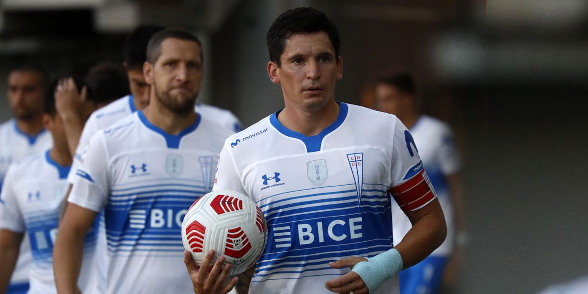 Jueves de Copa: Revisa dónde ver gratis partido U. Católica vs. Argentinos Juniors por la Libertadores