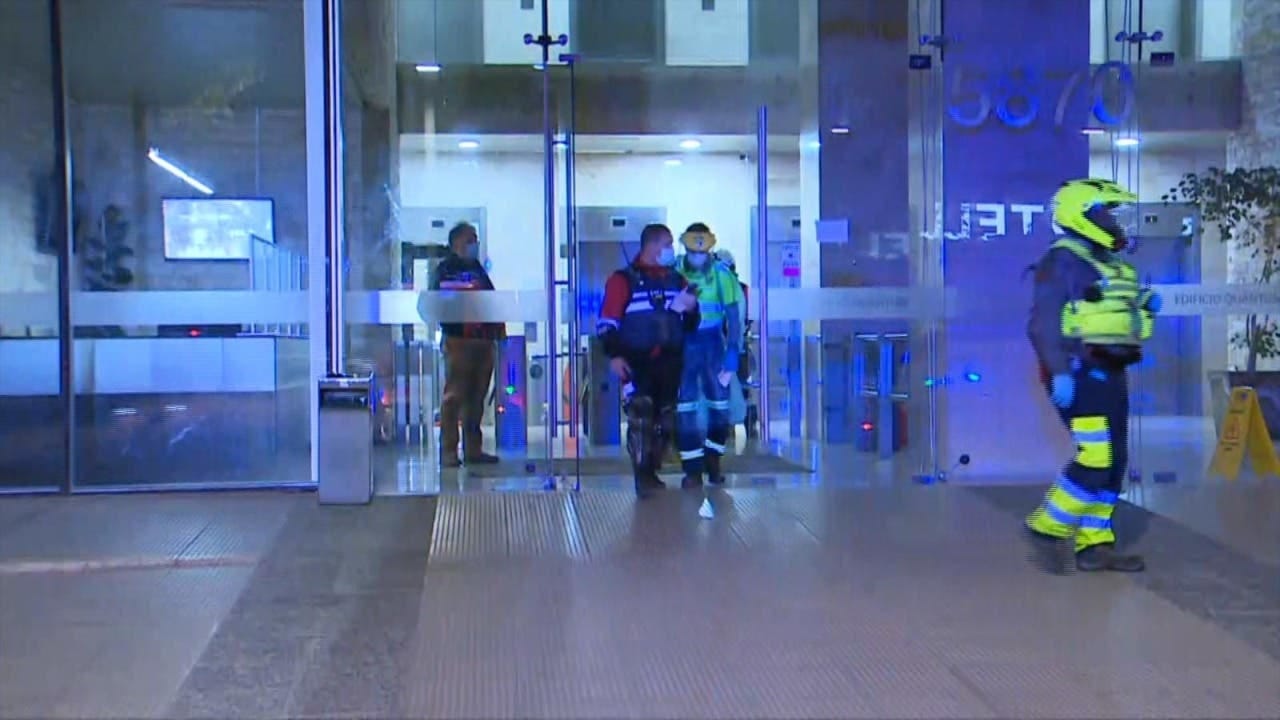 Trabajador falleció aplastado por ascensor en edificio de Las Condes