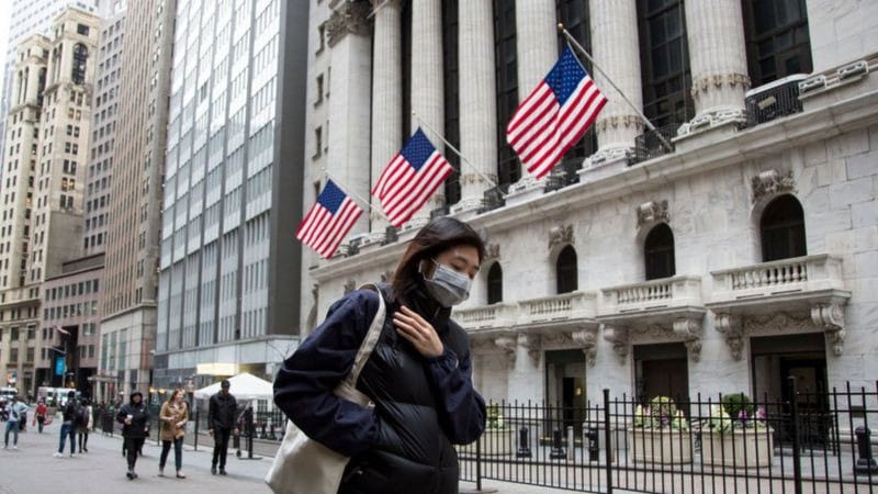 Estados Unidos retira uso obligatorio de mascarillas a vacunados