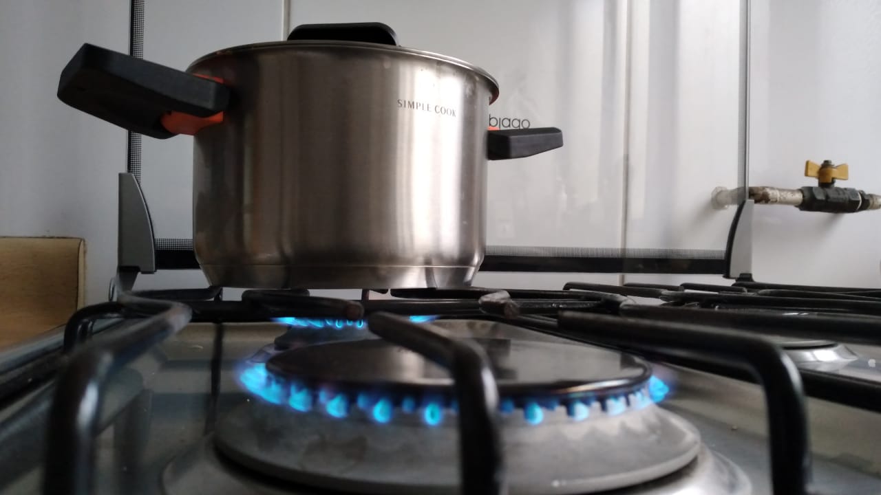 Lapidario informe de la FNE contra Gasco, Abastible y Lipigas por distribución de gas licuado