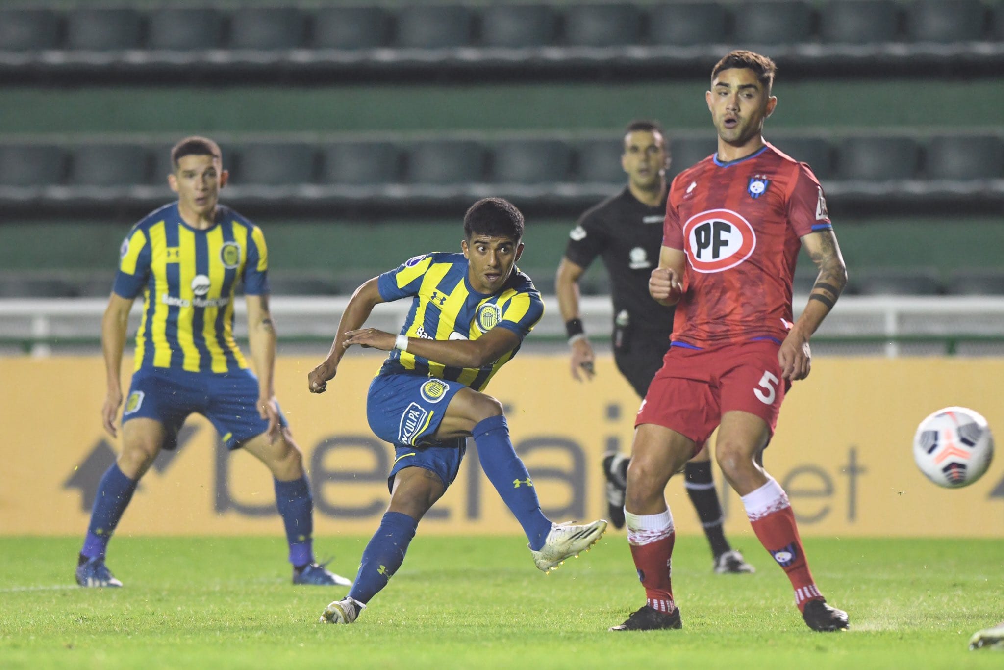 La autocrítica de Huachipato tras goleada en la Sudamericana: “Cometimos muchos errores y eso nos pasó la cuenta”