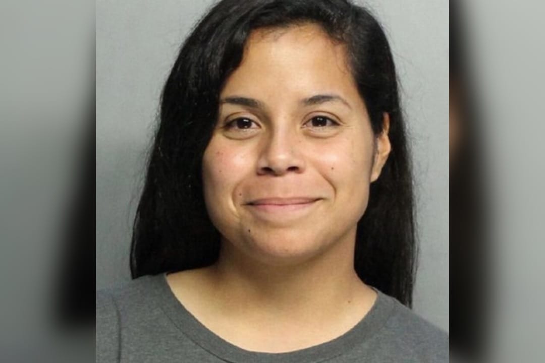 Mujer de 28 años se hizo pasar por estudiante para ganar seguidores en Instagram