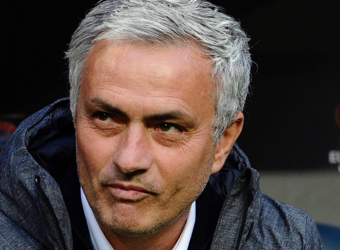 José Mourinho deja atrás las penas del Tottenham para dirigir a un grande de Italia