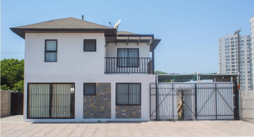 A 20 mil pesos el número: familia rifará “mansión” en sector exclusivo de La Serena