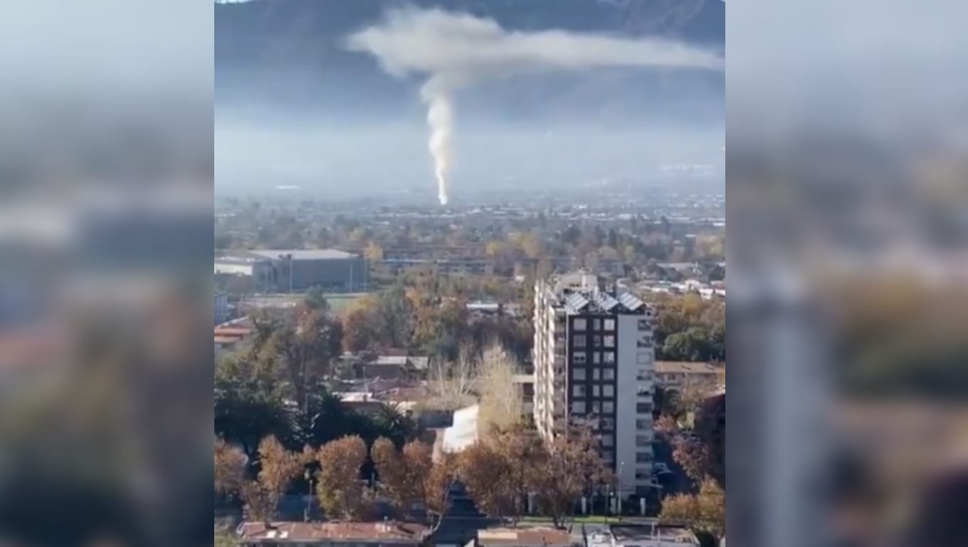 Cuatro muertos deja incendio en cité de Peñalolén