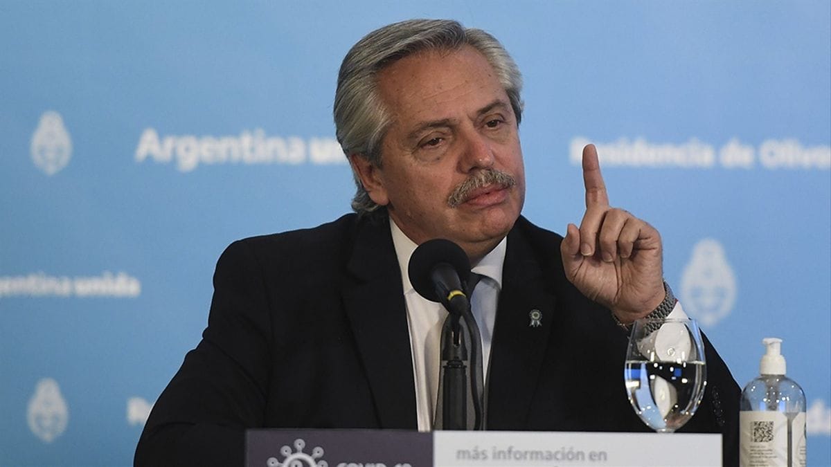 Alberto Fernández se disculpó por afirmar que brasileros vienen de la selva y argentinos en barcos de Europa