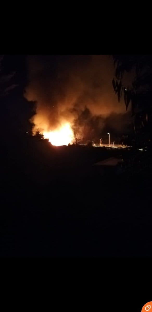 Ataque incendiario deja cabaña destruida en Quidico: Se trata inmueble número 60 quemado
