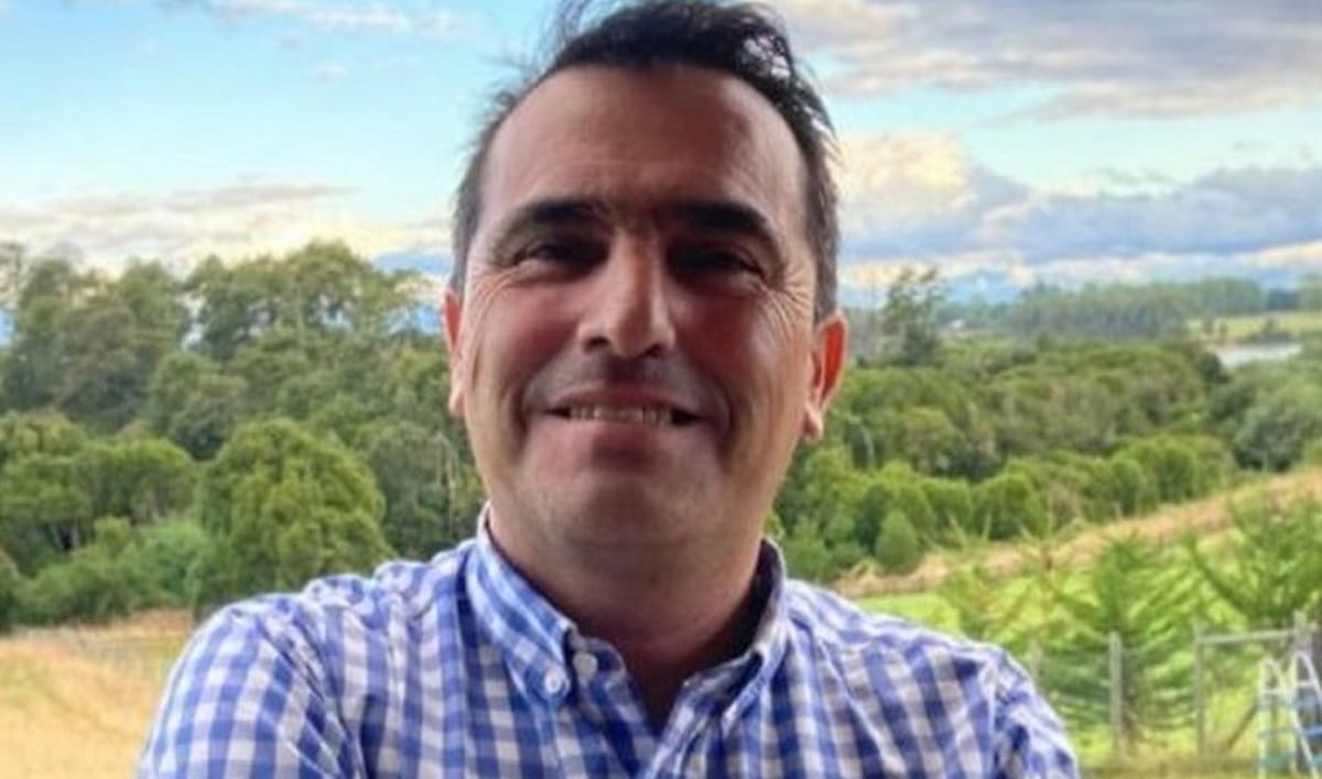Investigan homicidio de concejal electo al interior de su residencia en Llanquihue