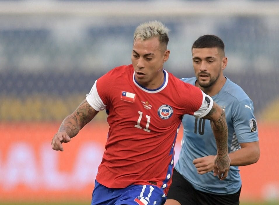 Golazo de Chile: La dupla dorada del “Big Ben” y Edu Vargas festejaron ante Uruguay