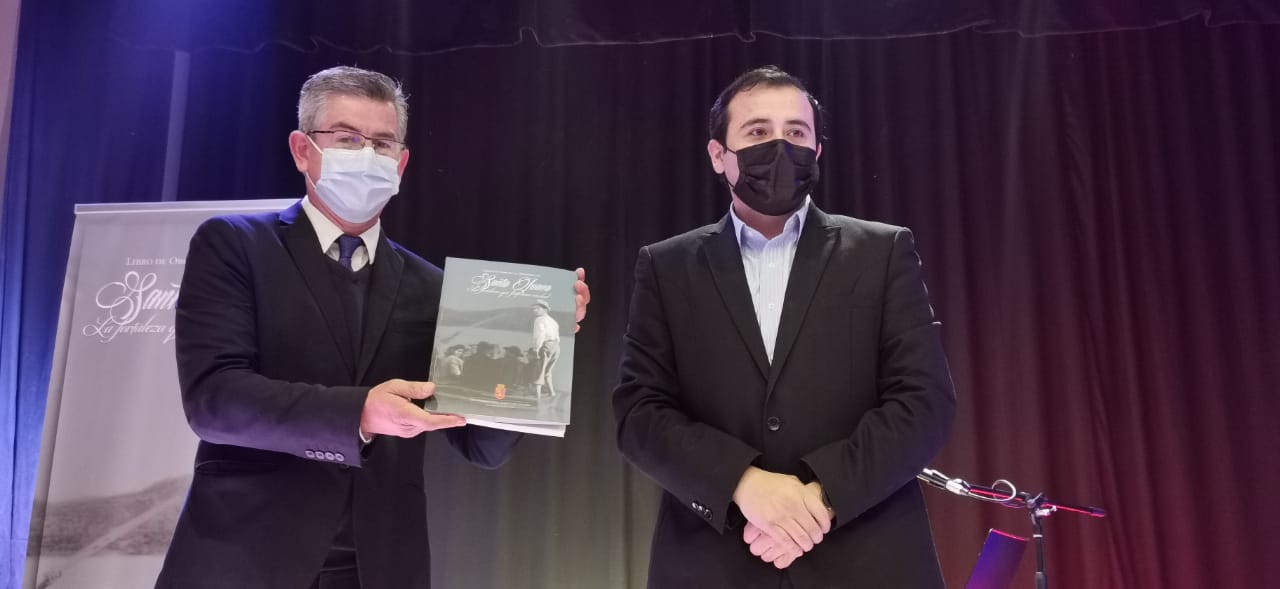 Lanzan el “Libro de Oro” que reúne la historia de Santa Juana