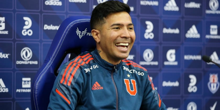 Los azules amenazan a Fernández Vial en Copa Chile: “Somos la Universidad de Chile y tenemos que demostrarlo”