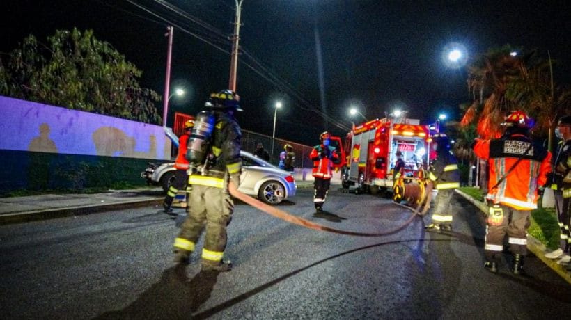 Conductor ebrio chocó contra pared de comisaría de Carabineros
