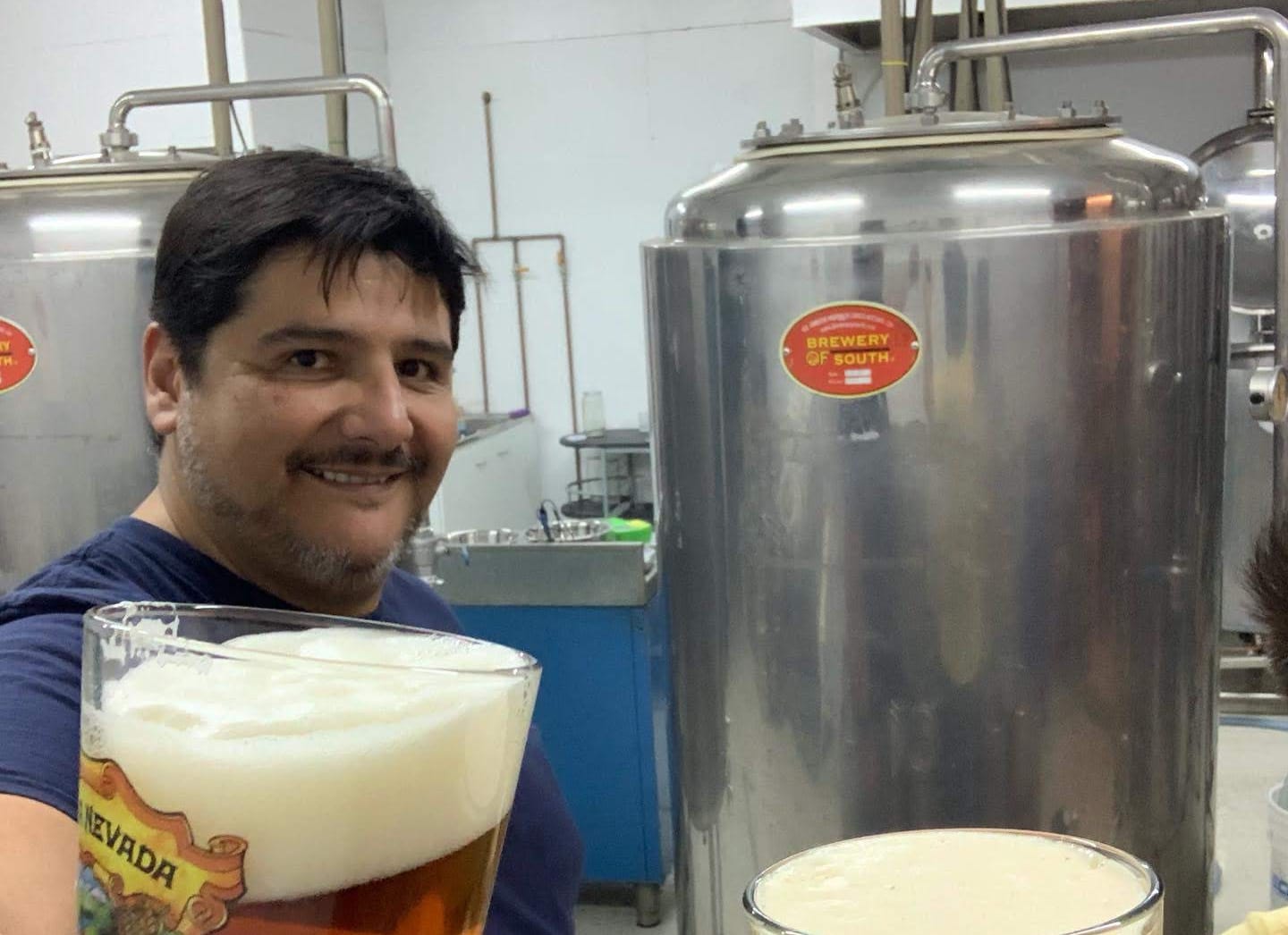 Calidad y sello local como elementos centrales: La propuesta de Indomable, cerveza artesanal del Biobío