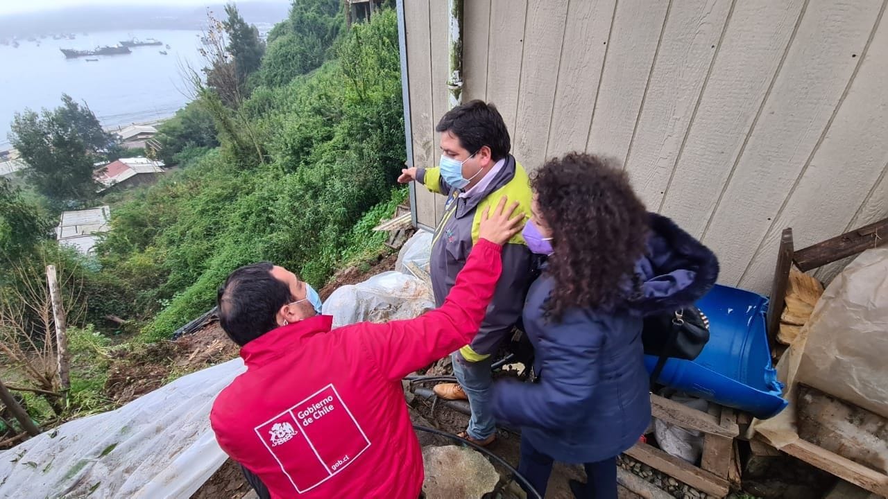 Coordinan apoyo para familias afectadas por sistemas frontales en el Biobío
