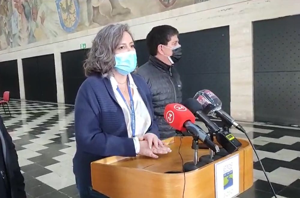 Alcaldesa de Curanilahue tras seguilla de ataques incendiarios: “Hay que actuar, buscar el diálogo”