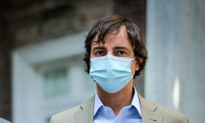 Gobierno confirma salida de Francisco Encina y anuncia a Calina Parot en su reemplazo