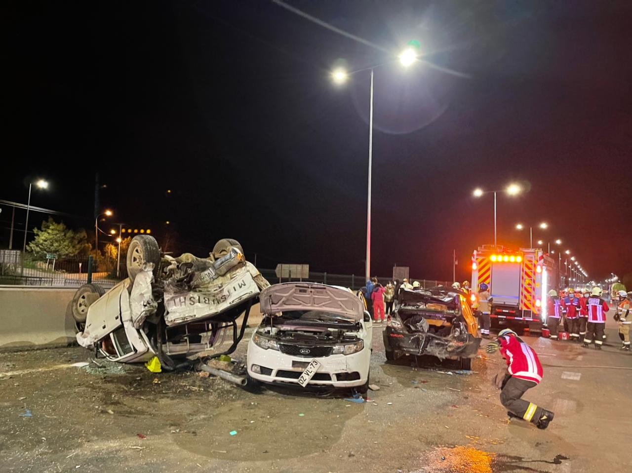 Total de 12 lesionados con uno de ellos grave dejó colisión múltiple en ruta Concepción – Cabrero