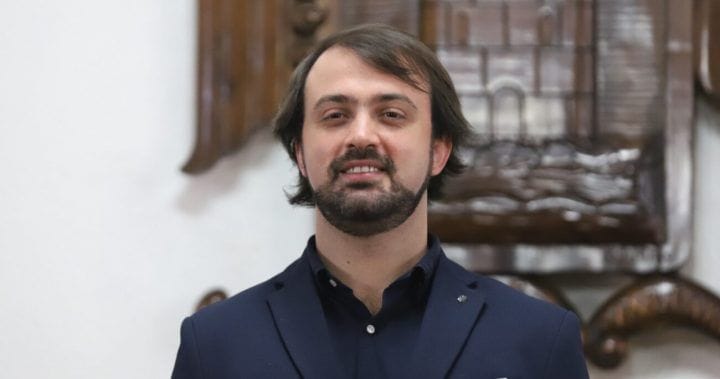 Carta de Jorge Sharp enciende las alarmas sobre posible candidatura presidencial