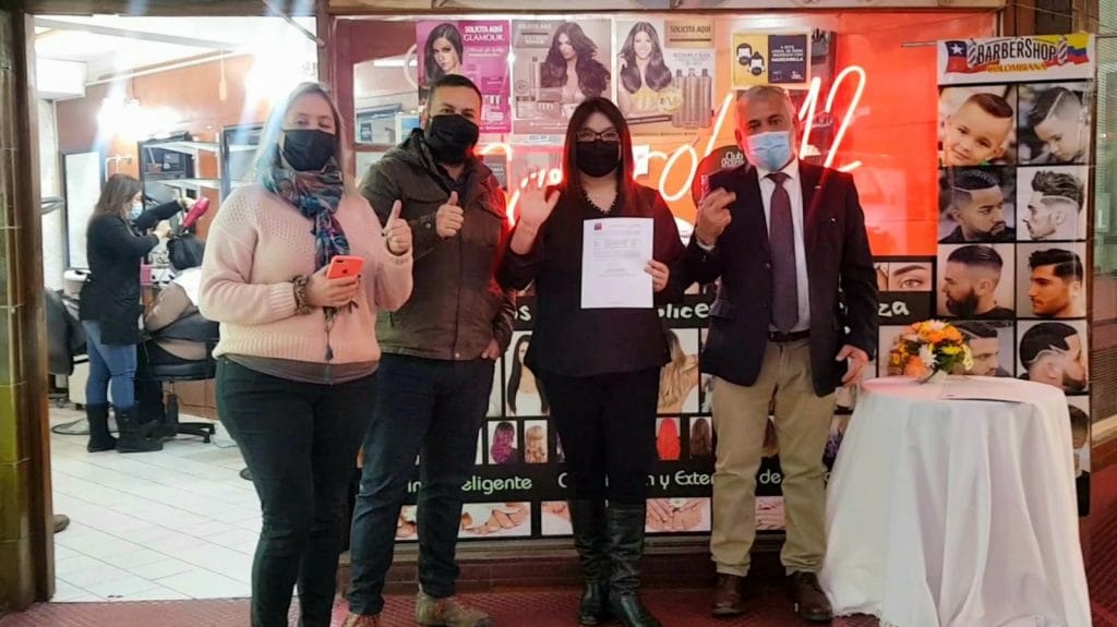 Inician programa de apoyo para rubro peluquería y belleza afectados por la pandemia en la región del Biobío