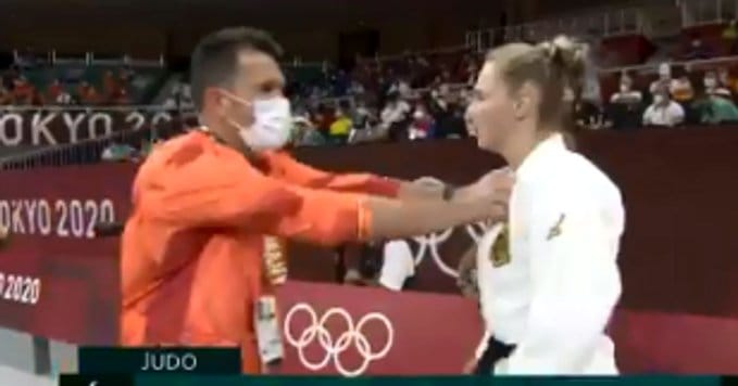 Coach “golpeó” para motivarla en Tokio: Video de judoca alemana abrió debate en redes